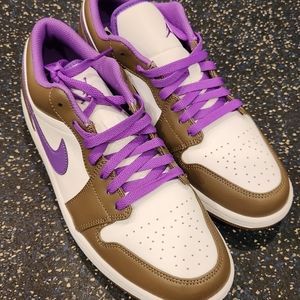 Air Jordan 1 low Purple Mocha